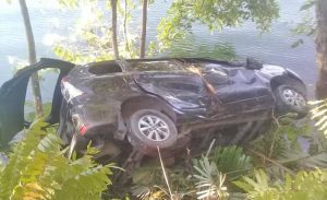 Delapan Penumpang Terluka Akibat Mobil Avanza  Masuk Jurang
