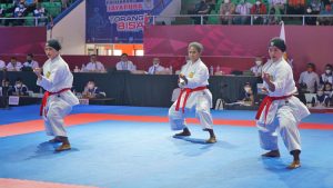 Karate Kata Beregu putri Papua Sabet Medali perak