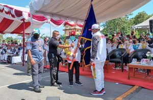 Gubernur Lukas Enembe Lepas Kontingen Peparnas Papua, Siap Rebut Juara Umum