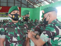 40 Prajurit TNI Di Kodim 1709/Yawa Terima Kenaikan Pangkat