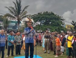 Lepas Parade Budaya Nusantara, Ketum KMAN Pesan Jaga Kualitas MAsyarakat Adat Untuk NKRI