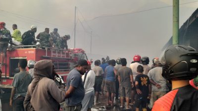 Pasar Phara Sentani Terbakar