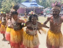 Karnaval Budaya hiasi syukuran HUT ke 68 Tahun Kampung Waena