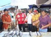 Pastikan Stok Bapok dan Harga Stabil Sekda Kota Jayapura Sidak ke Pasar tradisional dan Pasar Modern