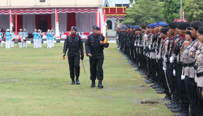 Pimpin Upacara Peringatan HUT ke-78, Kapolda Papua Apresiasi Kiprah Brimob dalam Menjaga Keamanan NKRI